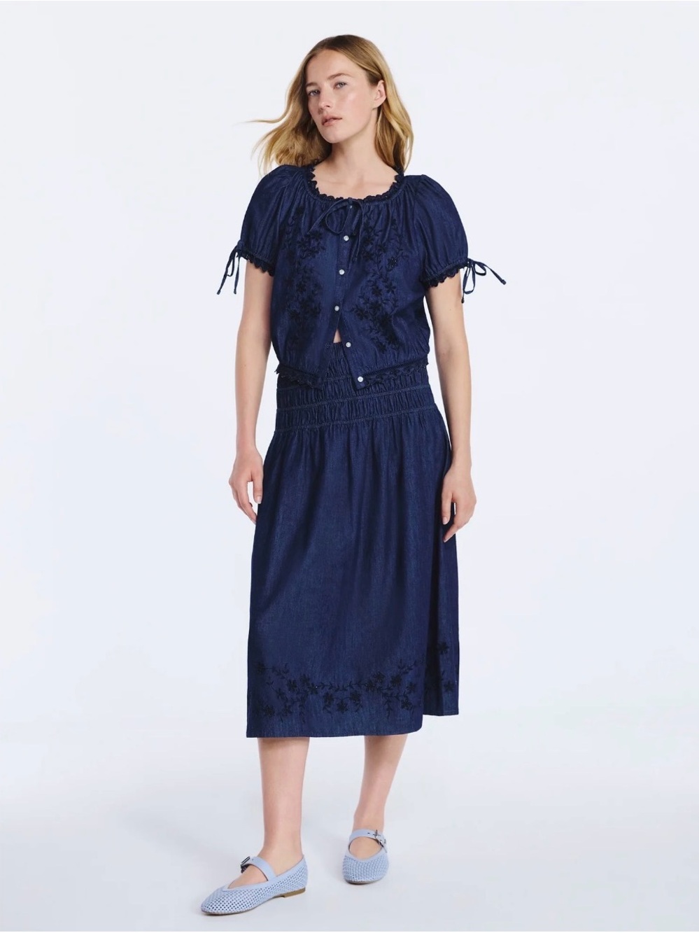Free Assembly Embroidered Denim cropped Cotton Top - Picture 4 of 7